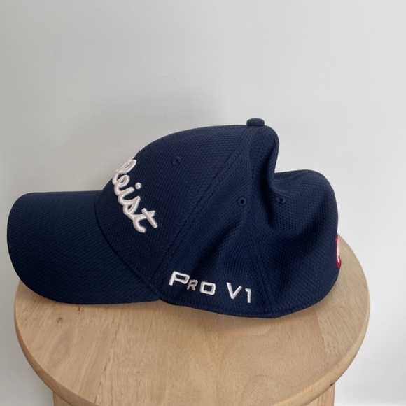Titleist Dark Blue Golf Hat - Picture 4 of 10